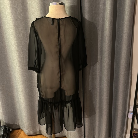 HM DIVIDED sheer dress - Picture 4 of 4